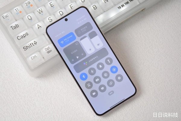 配资炒股首选 16GB+1TB顶配跌至2790元, 徕卡影像+小屏真旗舰, 雷军这次清仓了